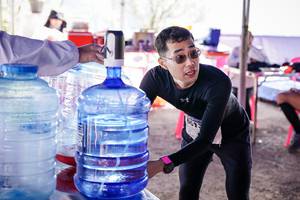 BIB: 6013
                            <button type="button" onclick="openModal(15951461)" class="btn btn-primary btn-sm float-right btn-popup" data-toggle="modal" data-target=".modal-high-quality">
                        <i class="fas fa-shopping-cart"></i> Add to Cart
                    </button>
                                            <button type="button" onclick="isThisMe(15951461, true)" class="btn btn-success btn-sm float-right btn-popup btn-isme hidden" data-toggle="tooltip" data-placement="bottom" title="นี่คือรูปของคุณใช่ไหม คลิกที่นี่เพื่อเอาเข้าอัลบั้ม">
                        <i class="fas fa-plus"></i> Add to album
                    </button>
                    <button type="button" onclick="isThisMe(15951461, false)" class="btn btn-warning btn-sm float-right btn-popup btn-isnotme hidden">
                        <i class="fas fa-ban"></i> Remove from album
                    </button>